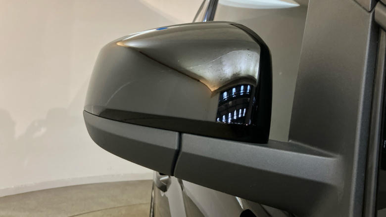 Volkswagen Caddy Cargo C20 Diesel 2.0 TDI 122PS Commerce Pro Van DSG